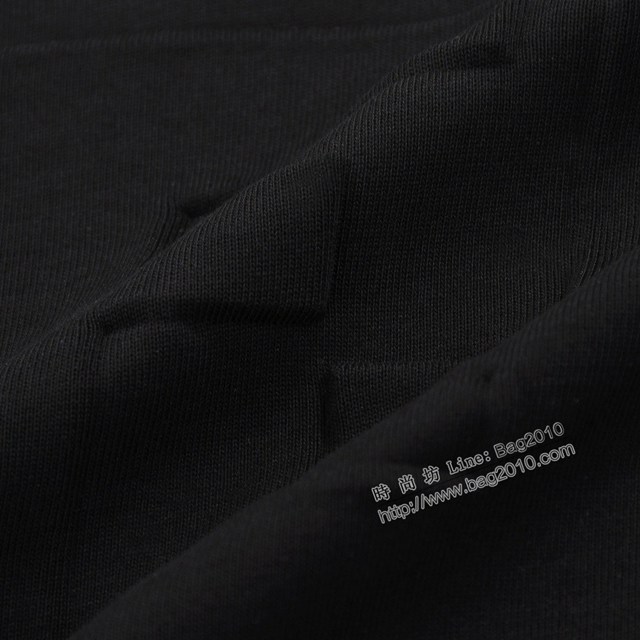 Fendi專門店芬迪2023SS新款立體壓花工藝T恤 男女同款 tzy2804